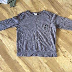 Grey PINK long sleeve crew neck. Great condition. Size XS